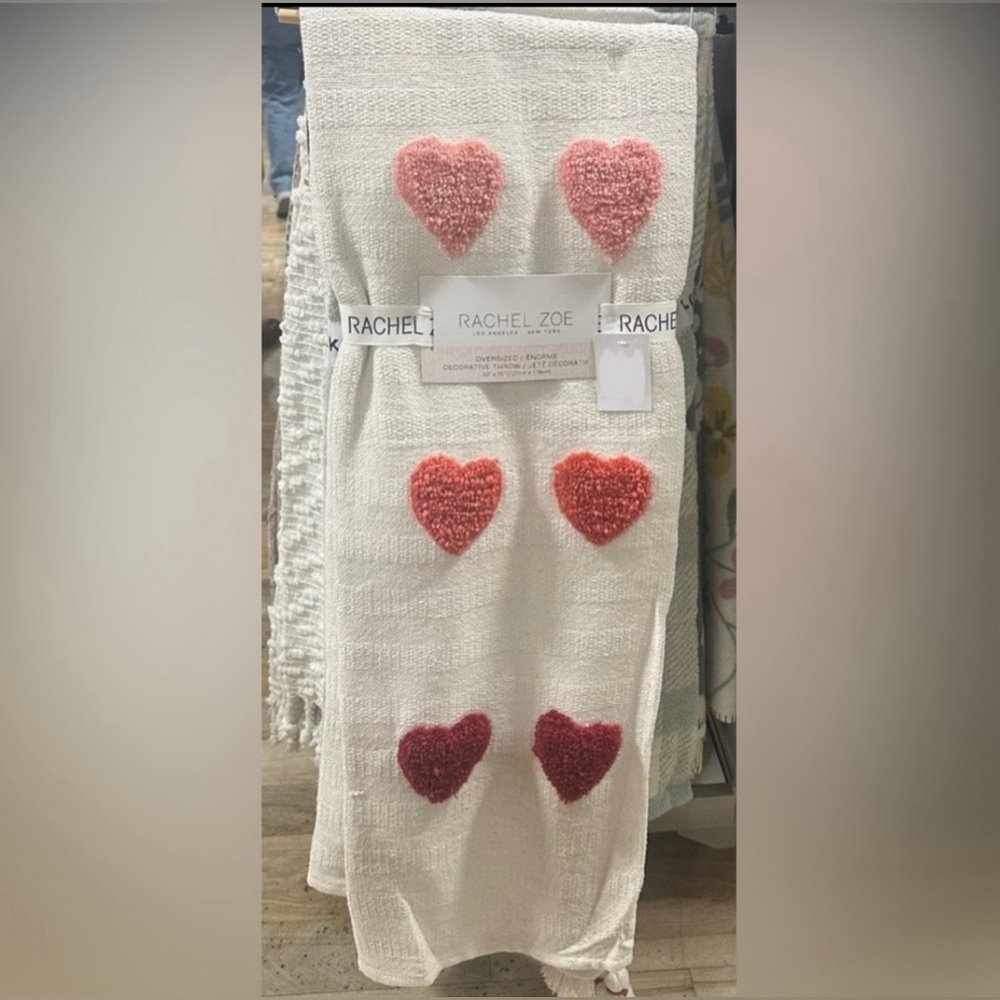 Rachel Zoe | Tufted Valentine Hearts Oversized Blanket Throw w/Tassels | 50x 70